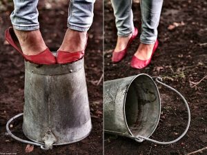 kick_the_bucket